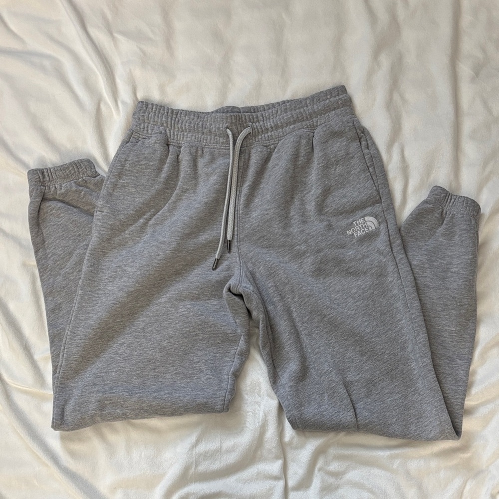 Women’s North Face Heather Gray Joggers